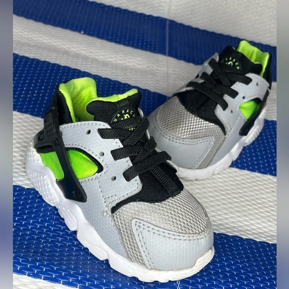 ✨ Nike Huarache Run No Lace Slip On Active Walking Running Sneakers Baby Toddler